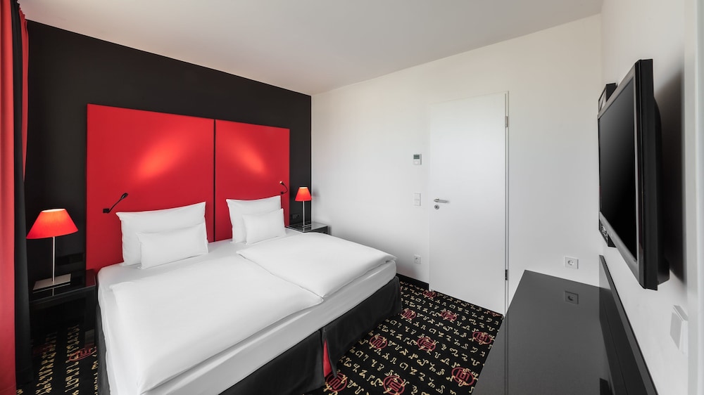 Holiday Inn Munich - Westpark 7/83