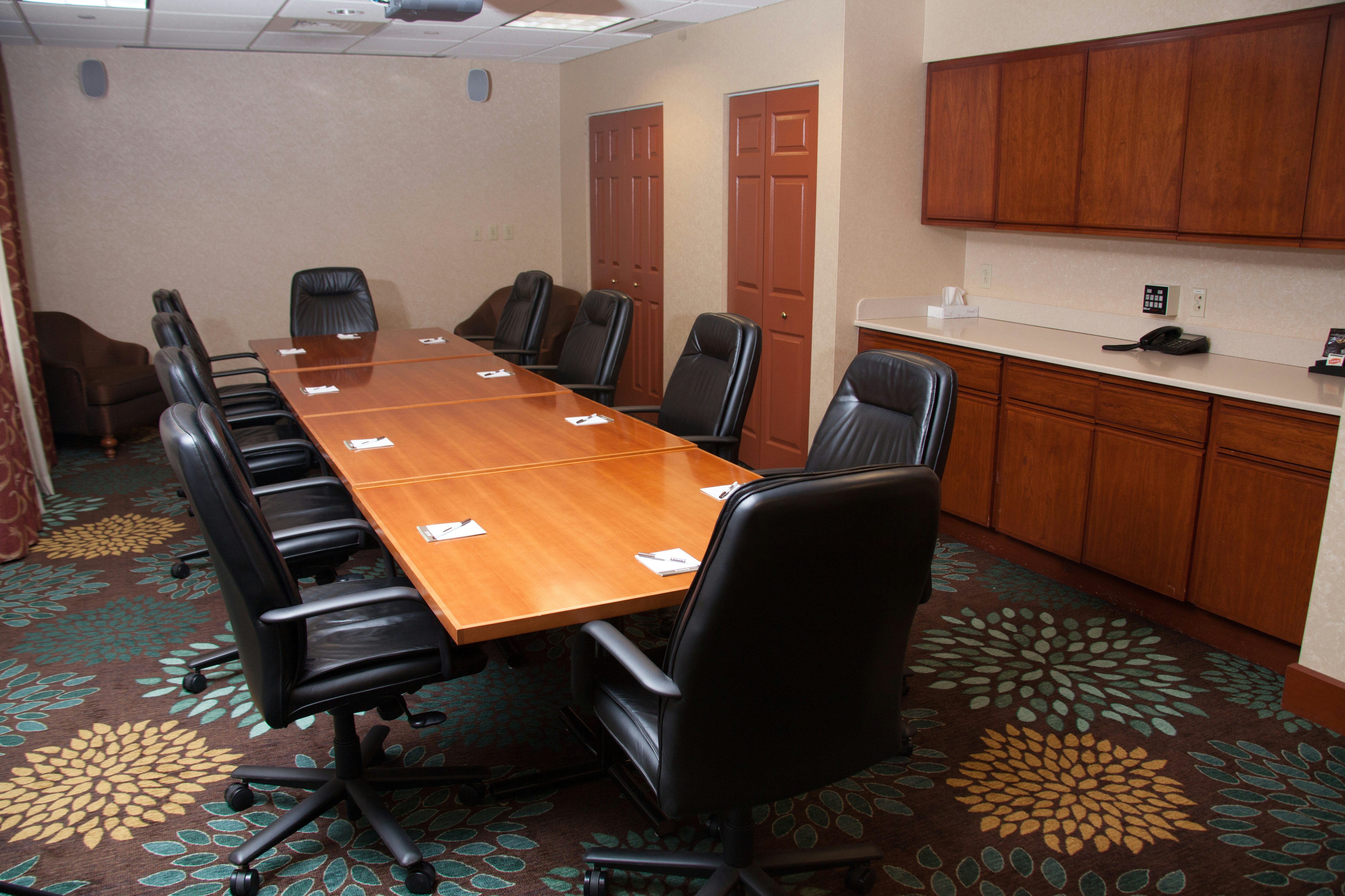 Staybridge Suites Corning 54/66