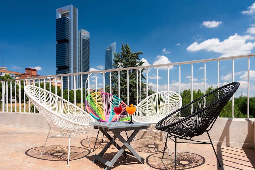 Madrid Chamartin Affiliated by Melia 60/64