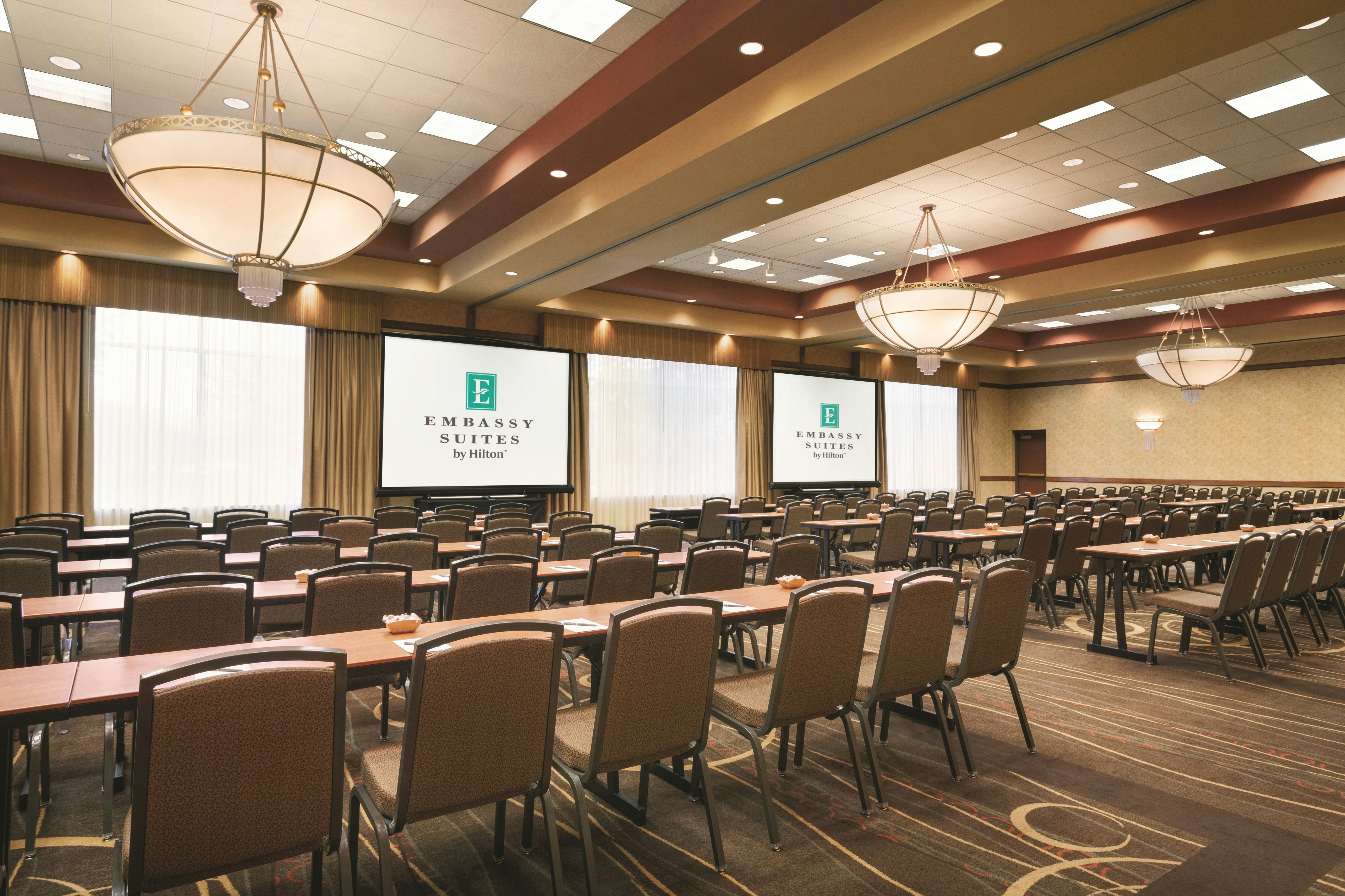 Embassy Suites by Hilton Franklin Cool Springs 57/75