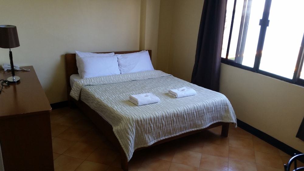 Marvins Seaside Inn 23/50