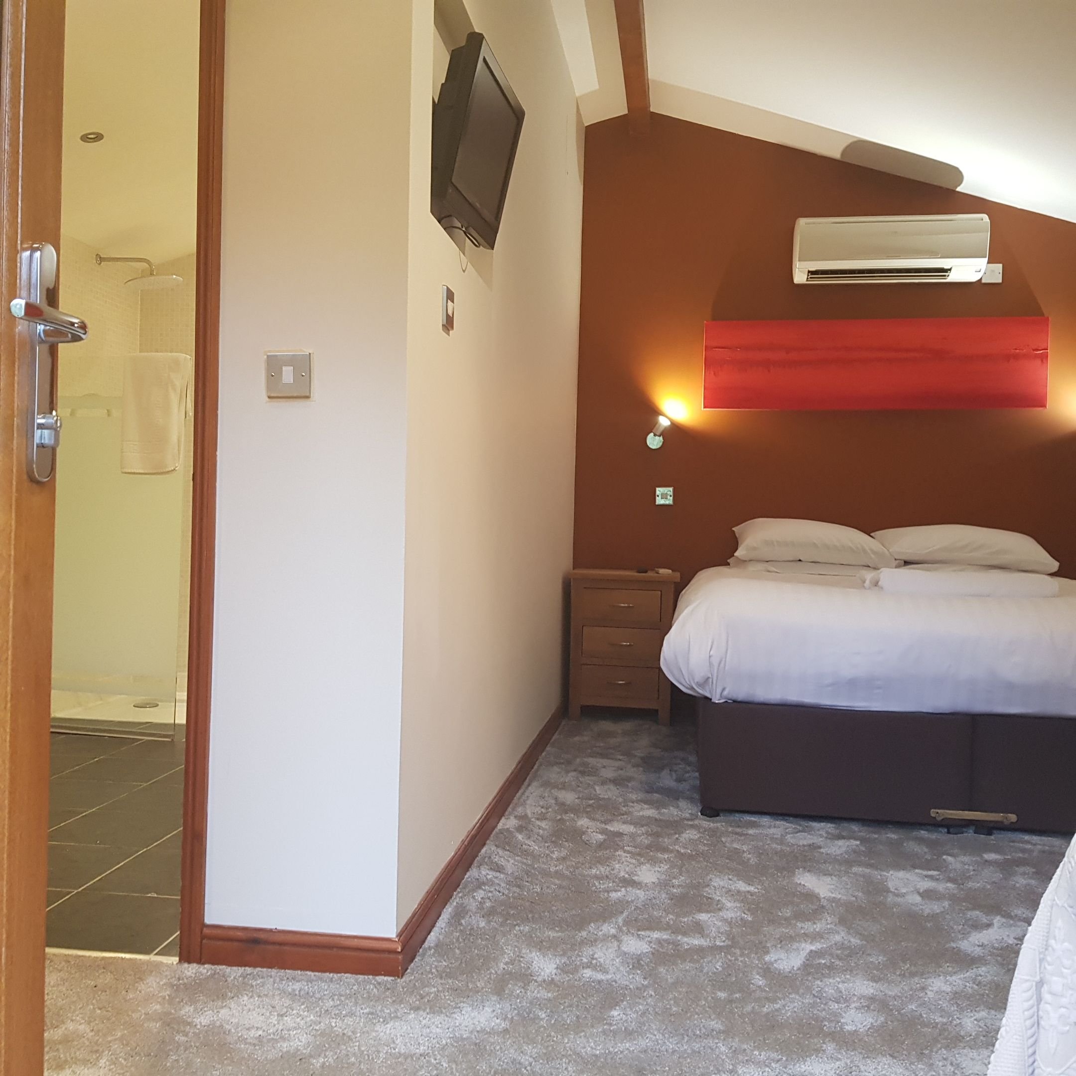Log, Cabin, Double Bed, Accessible