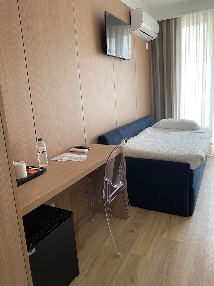Hotel Porto Mar 39/48