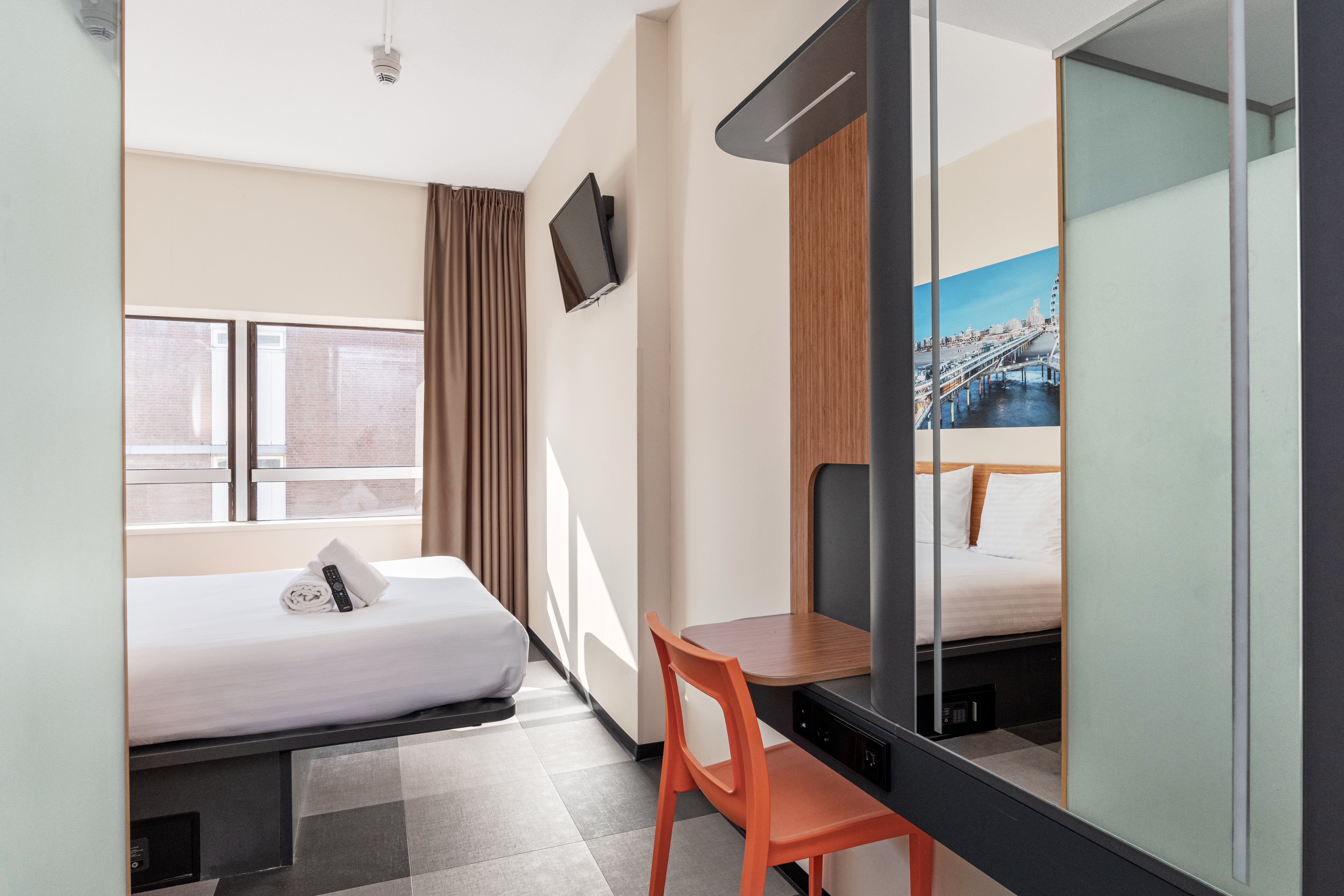 easyHotel The Hague Scheveningen Beach 40/65