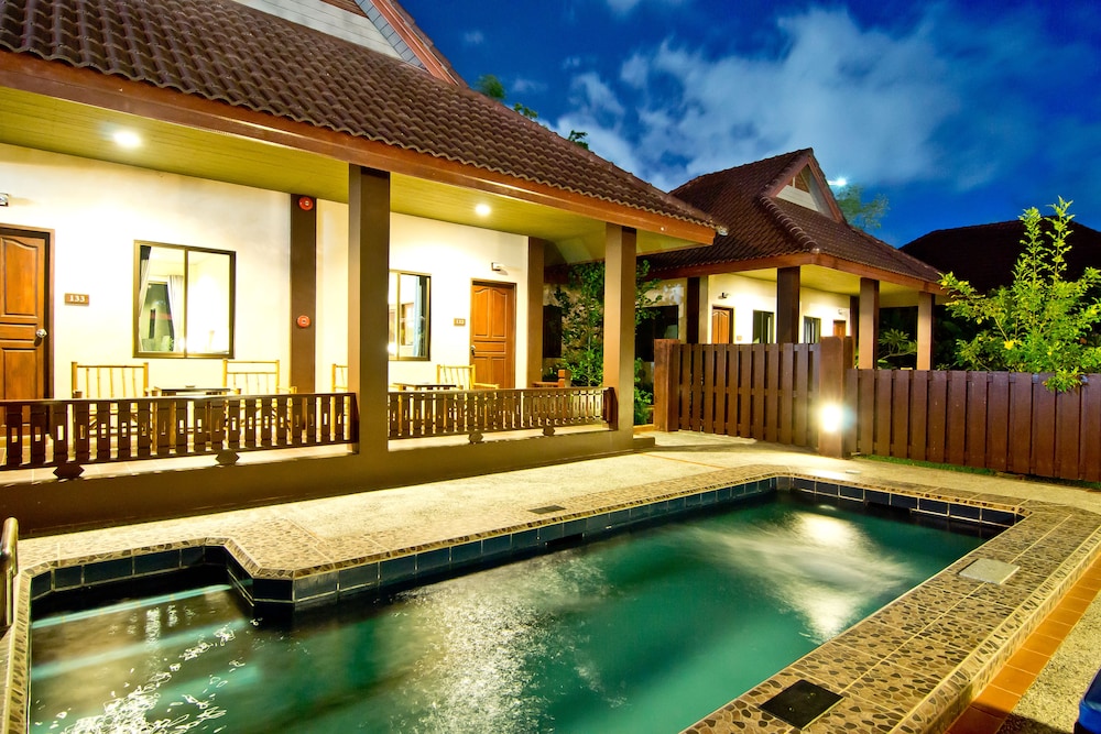 RB Resort Pattaya 13/65