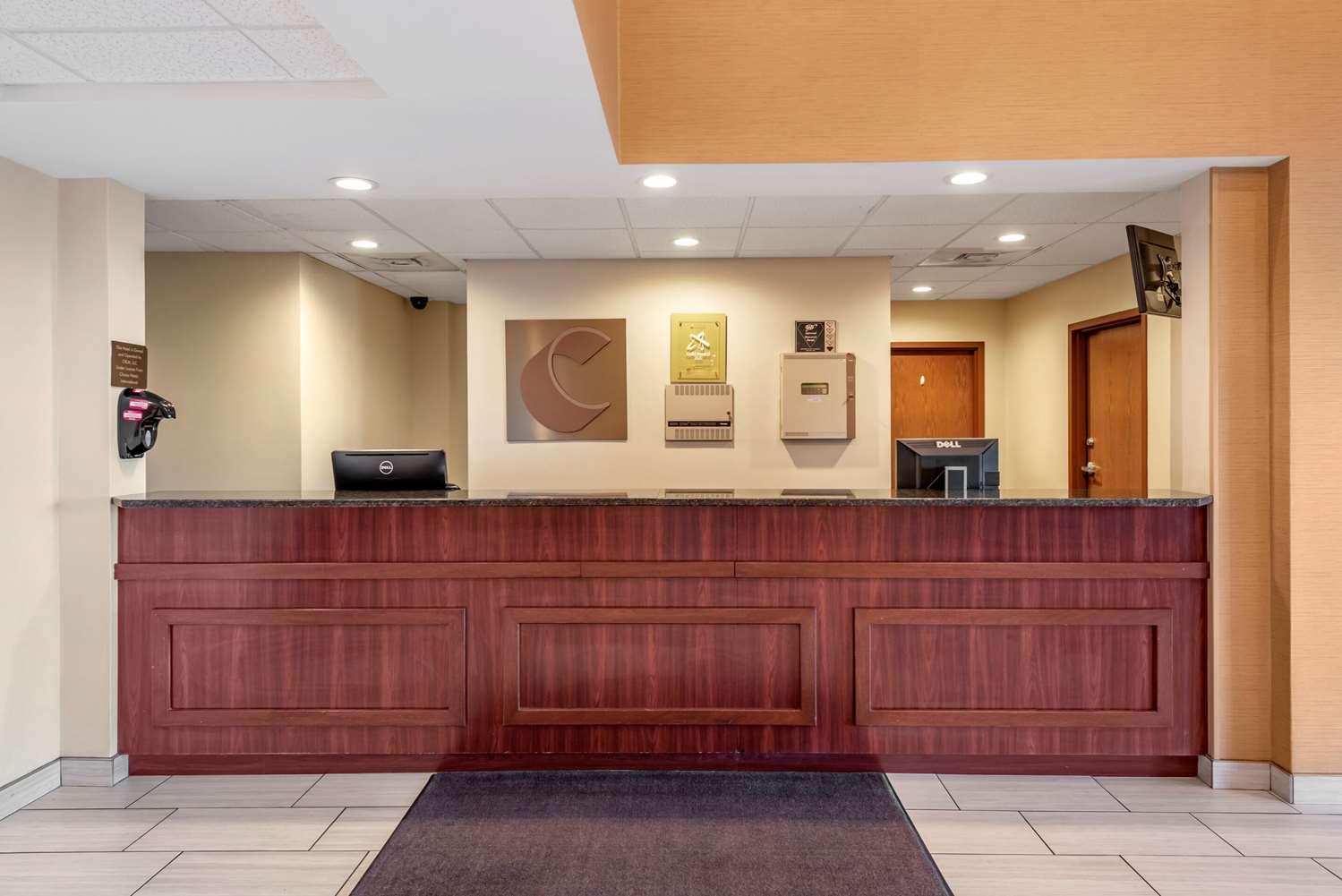 Comfort Inn & Suites Morehead 4/28