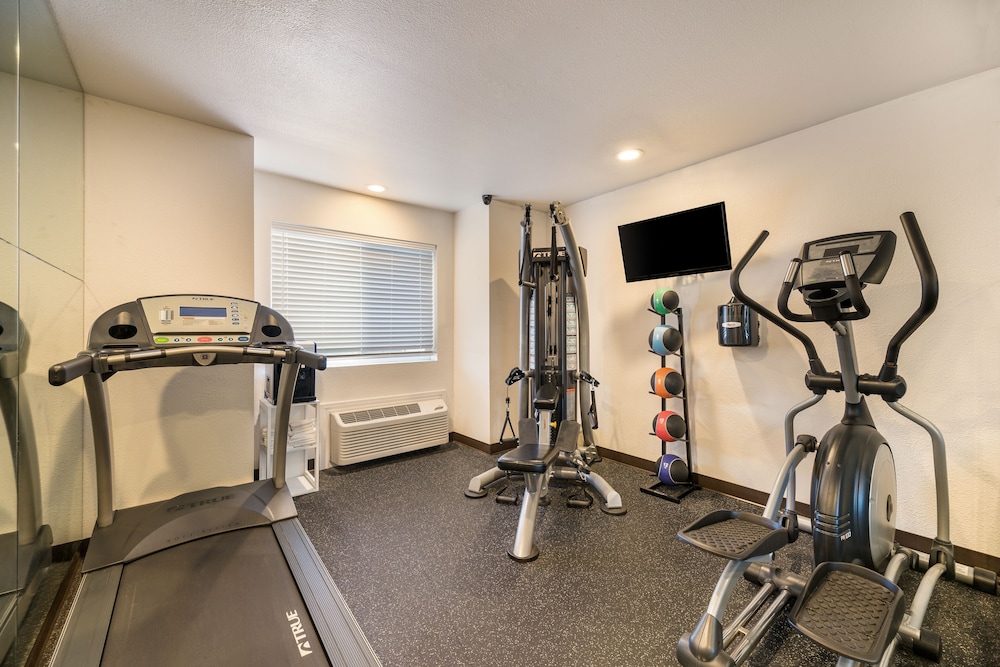 Quality Inn and Suites near NAS Fallon 22/30