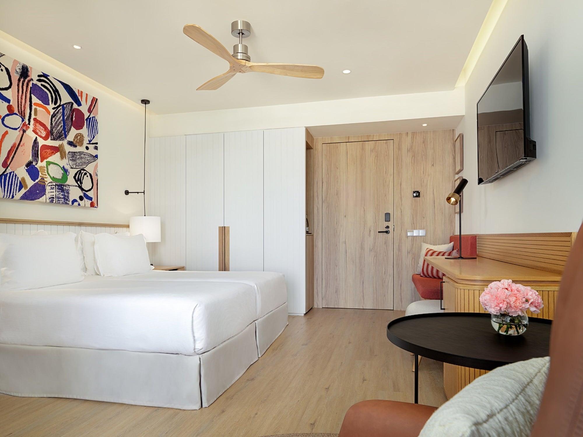 Cathedral, Superior, Double Bed, Terrace