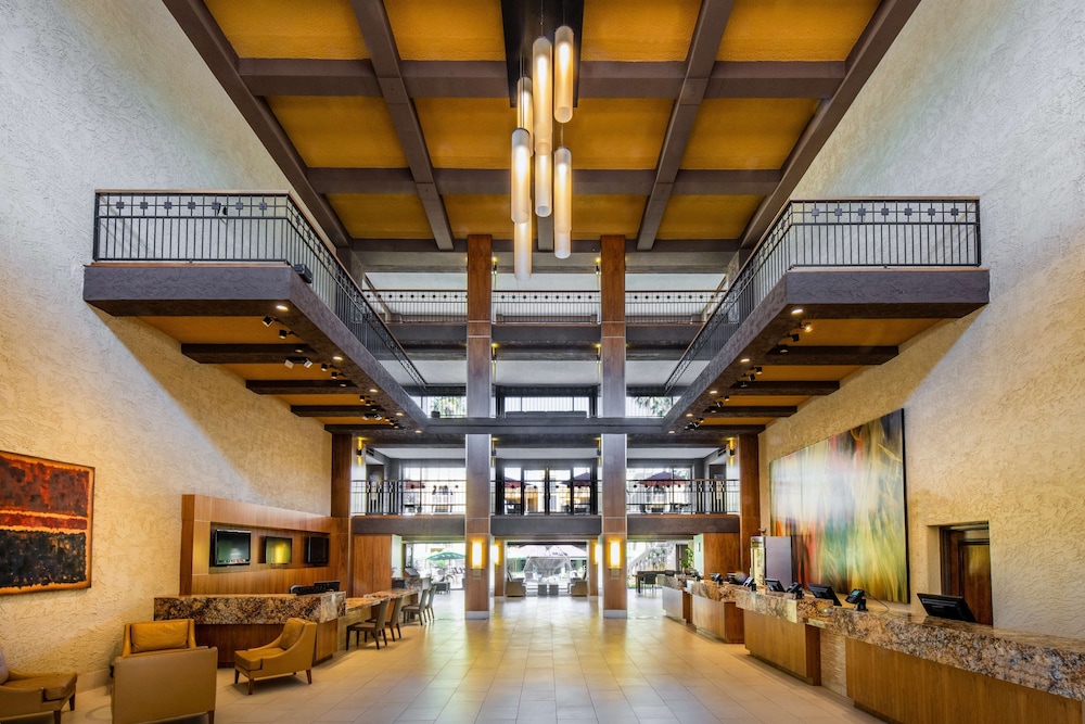 Hilton Phoenix Resort at the Peak 40/60