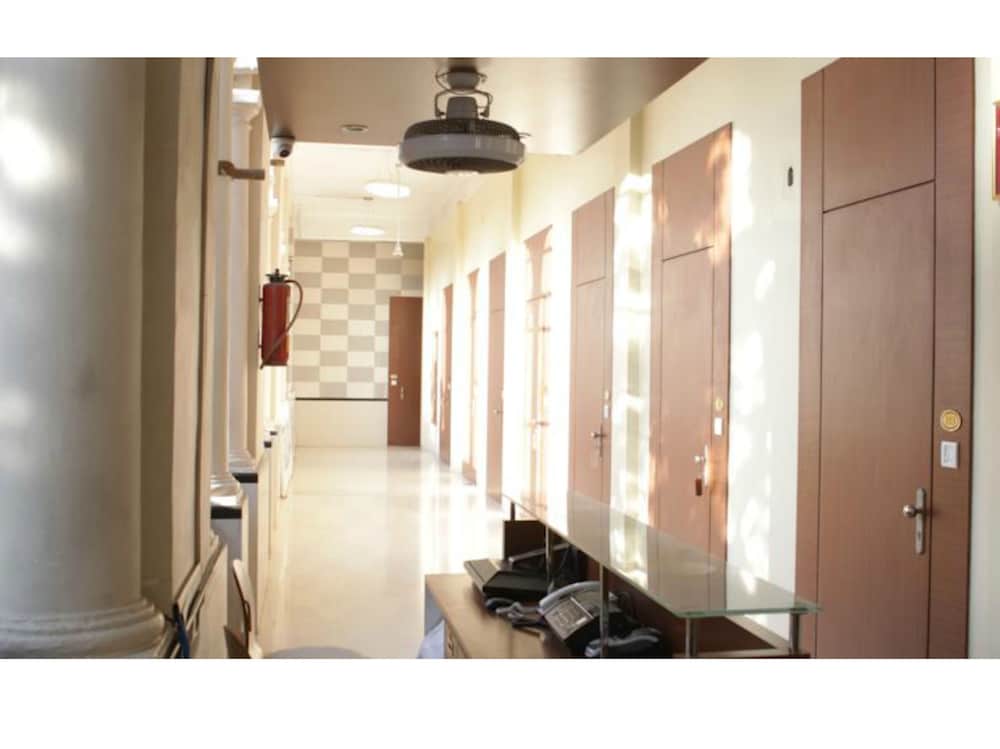 Hotel Elphinstone Annexe 28/53