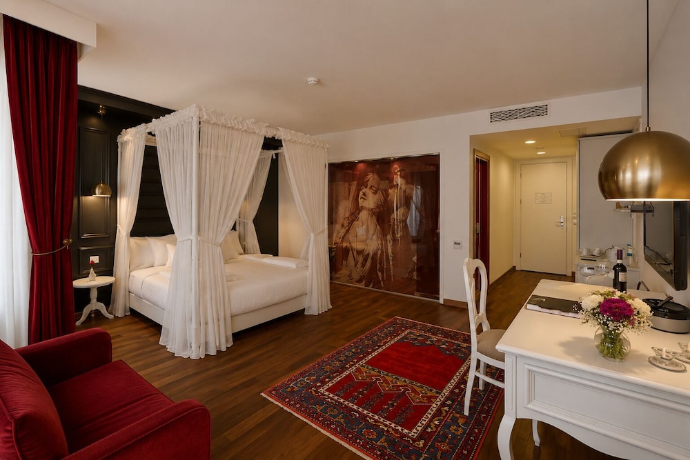 Senatus Hotel 30/50