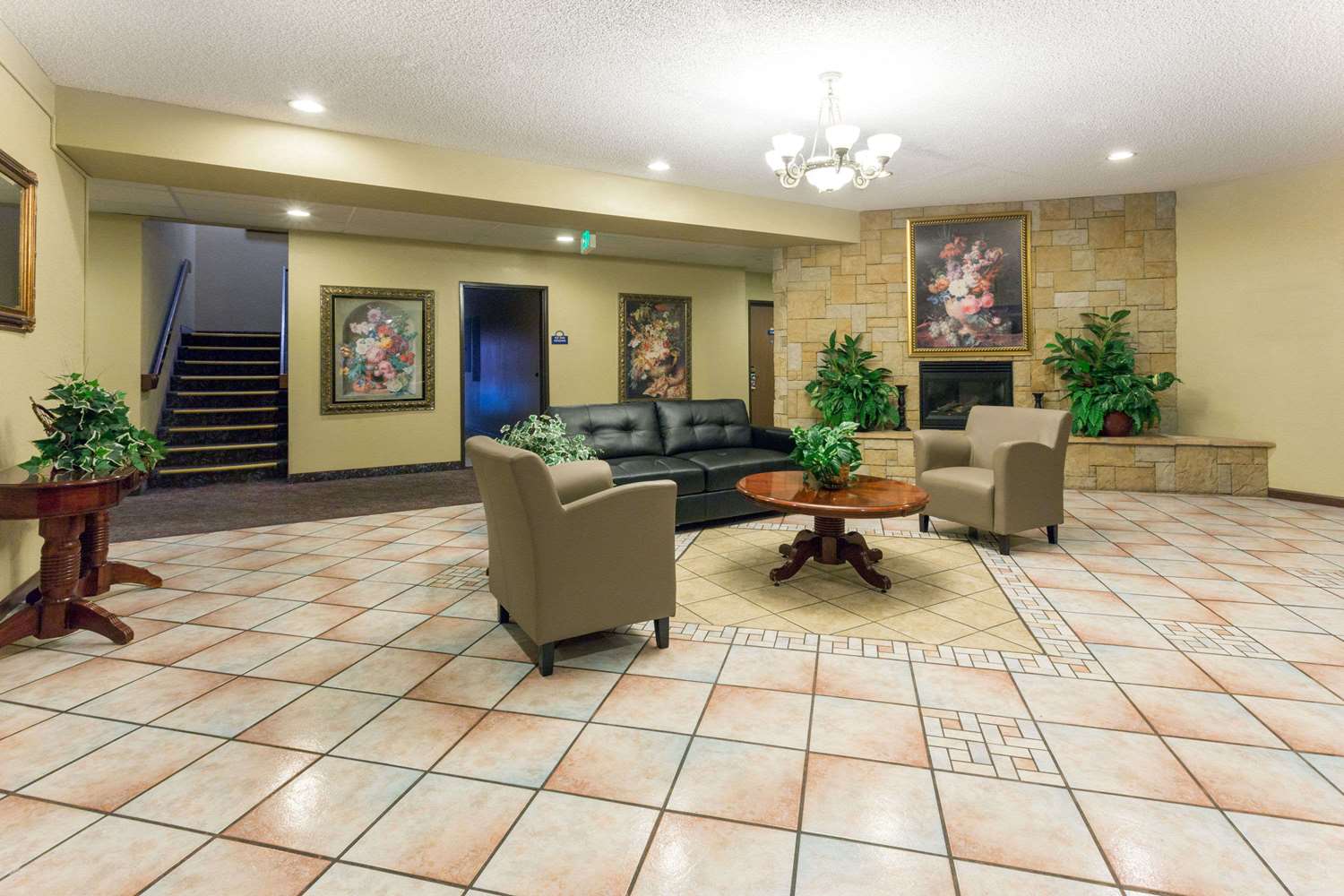 Days Inn by Wyndham Colorado Springs Airport 5/20