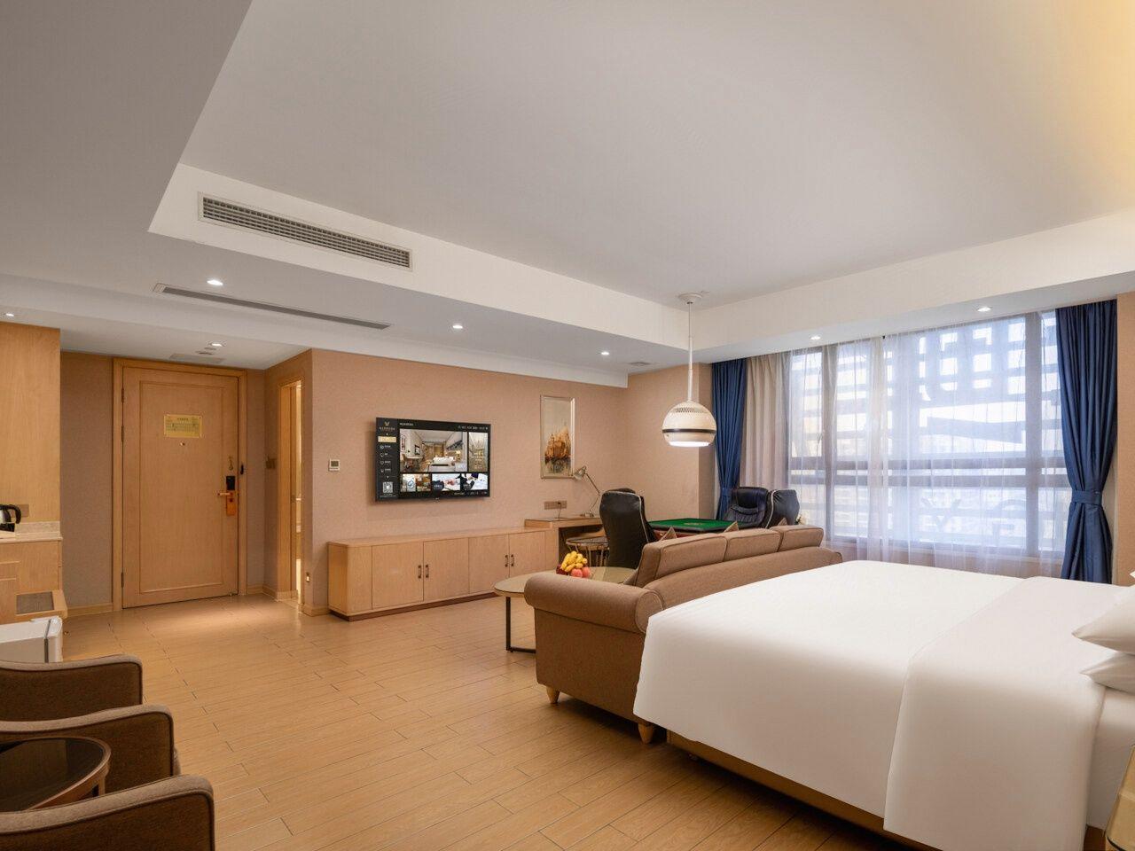 Vienna International Hotel (Guangzhou North Railway Station Branch) 17/35