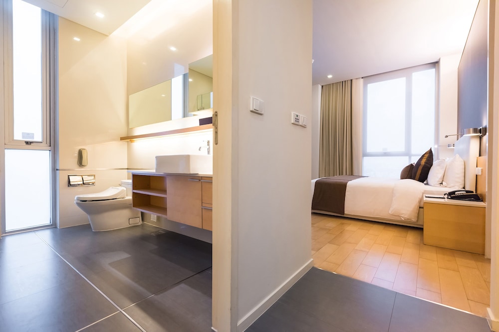 Somerset Sukhumvit Thonglor 19/52