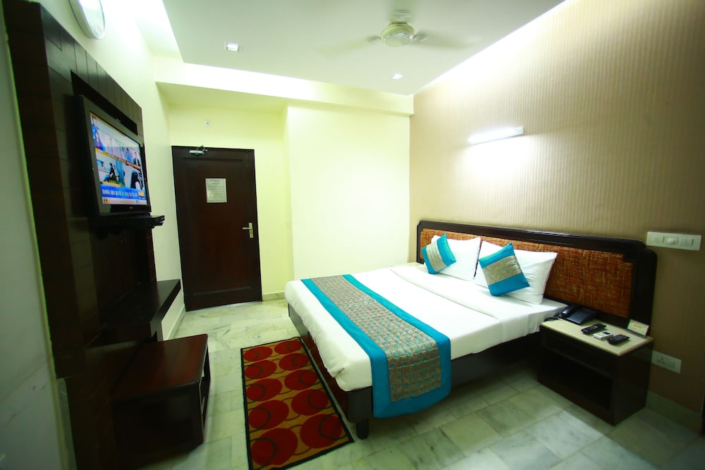 Sundeep Inn 18/46