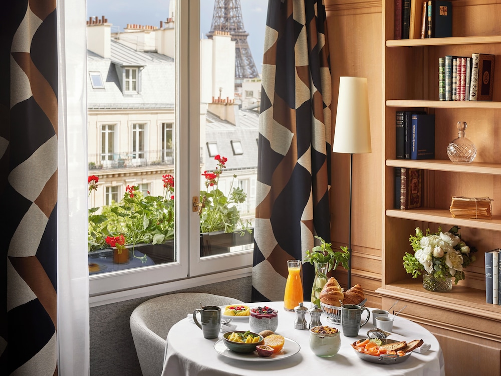 Sofitel Paris Baltimore Tour Eiffel 57/70