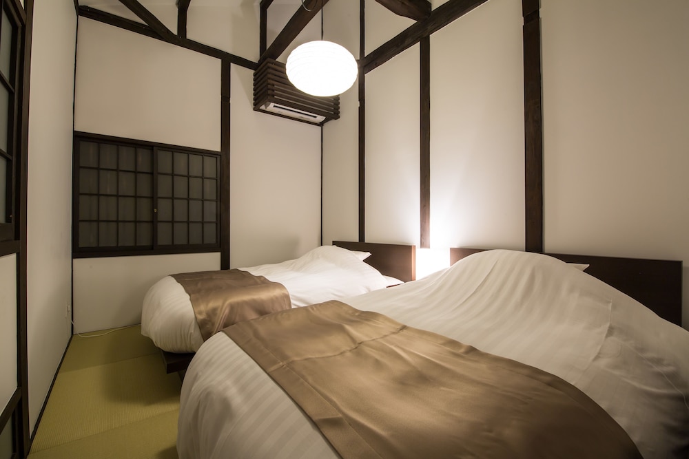 NIHON IRO [VR] 18/50