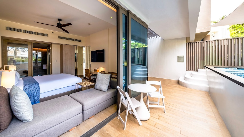 Crimson Resort & Spa Boracay 25/62
