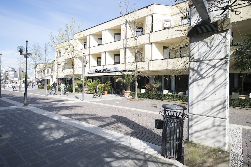 Terme Milano 29/33