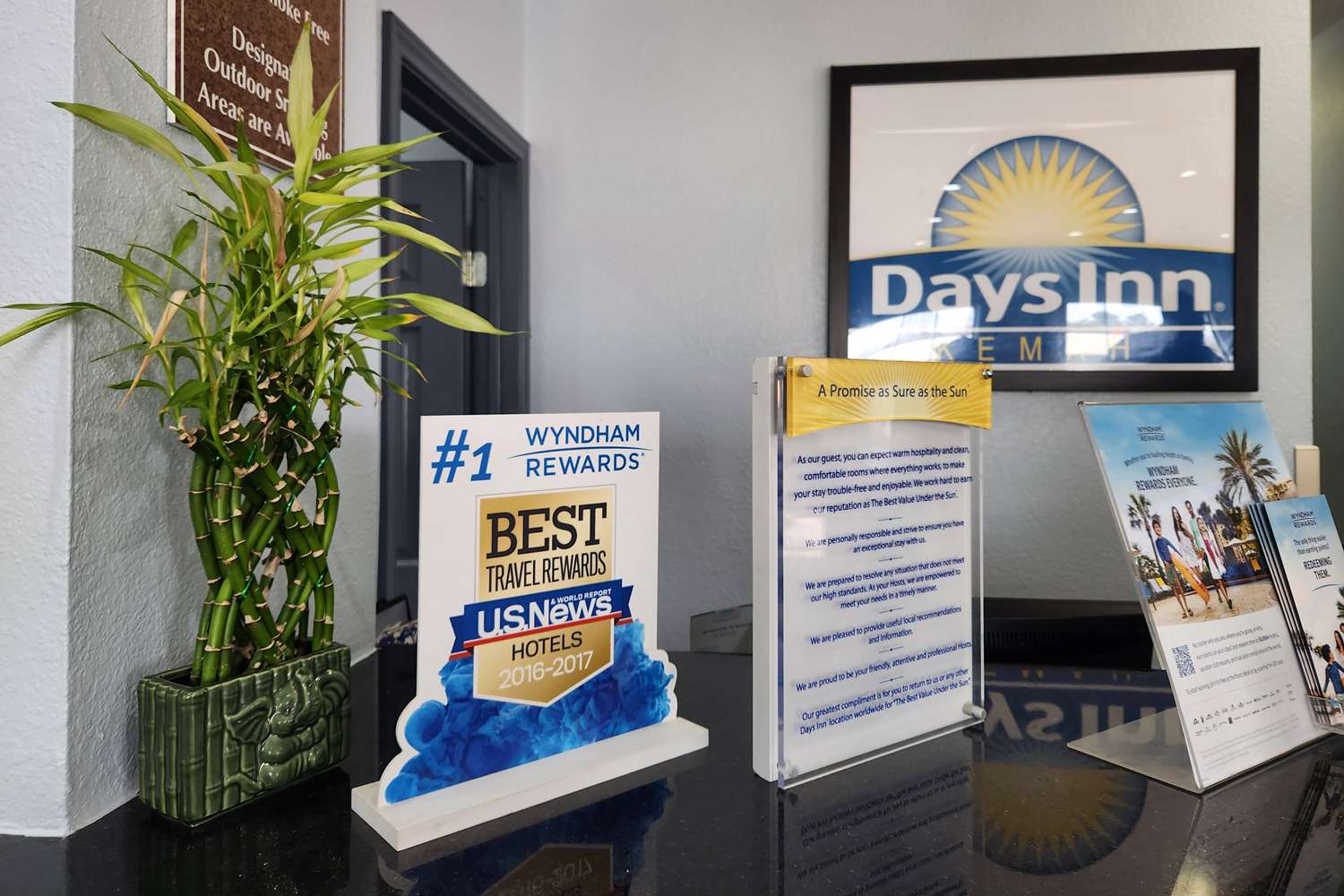 Days Inn By Wyndham Kemah 35/56