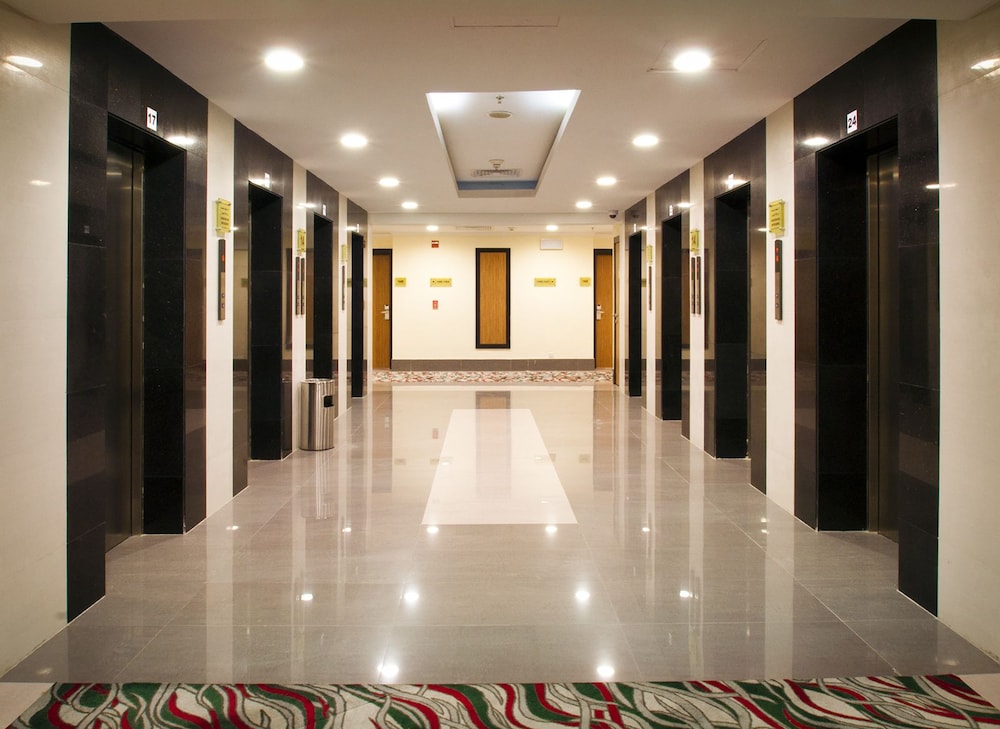 فندق إيلاف بكة(ELAF BAKKAH HOTEL) 16/56