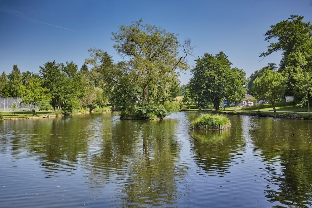 Le Hameau Du Lac 38/50
