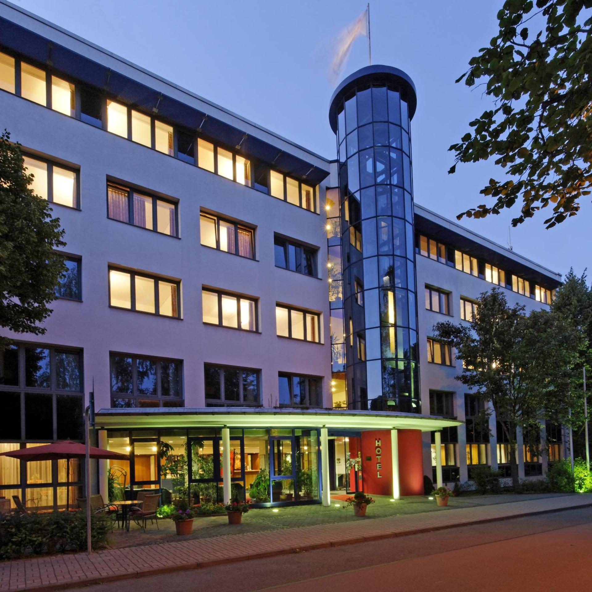Carat Hotel 6/52