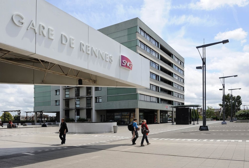 Sejours Et Affaires Rennes de Bretagne 21/24