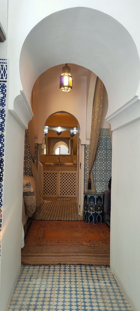 Riad Ifoulki 15/53