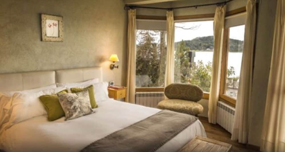 Lirolay Suites 10/46