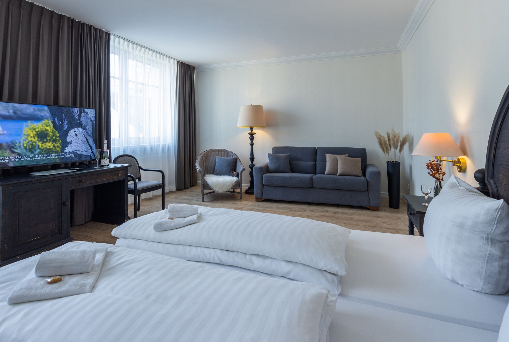 rooms