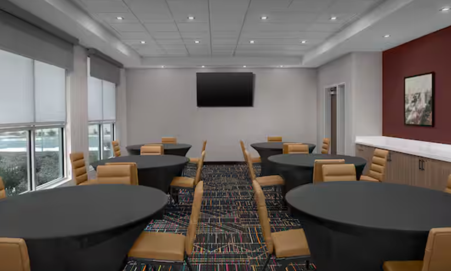 Home2 Suites by Hilton Concord Charlotte 21/28