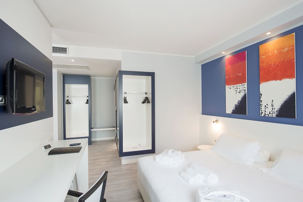 Neo Hotel 45/75