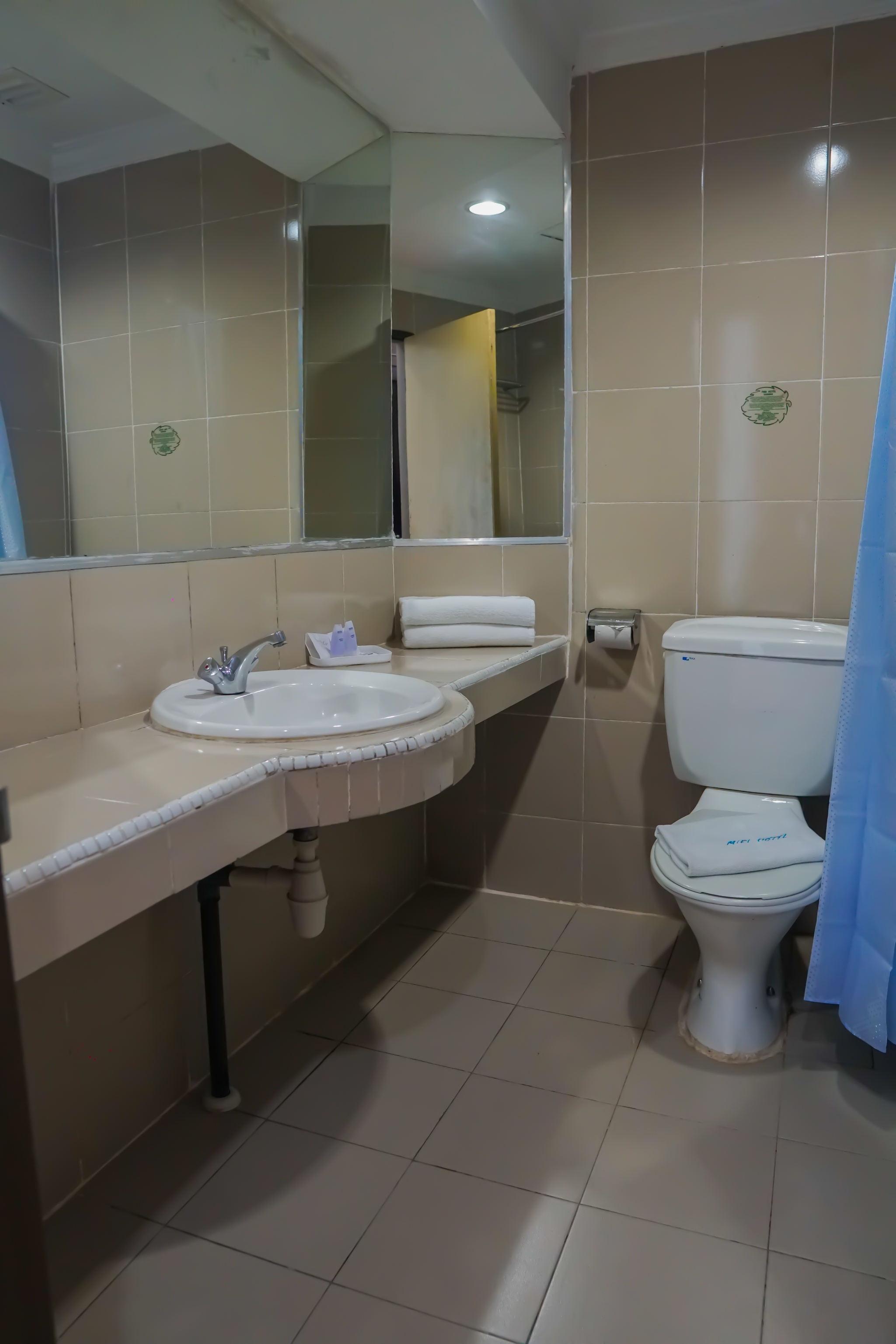 Miri Hotel 46/50