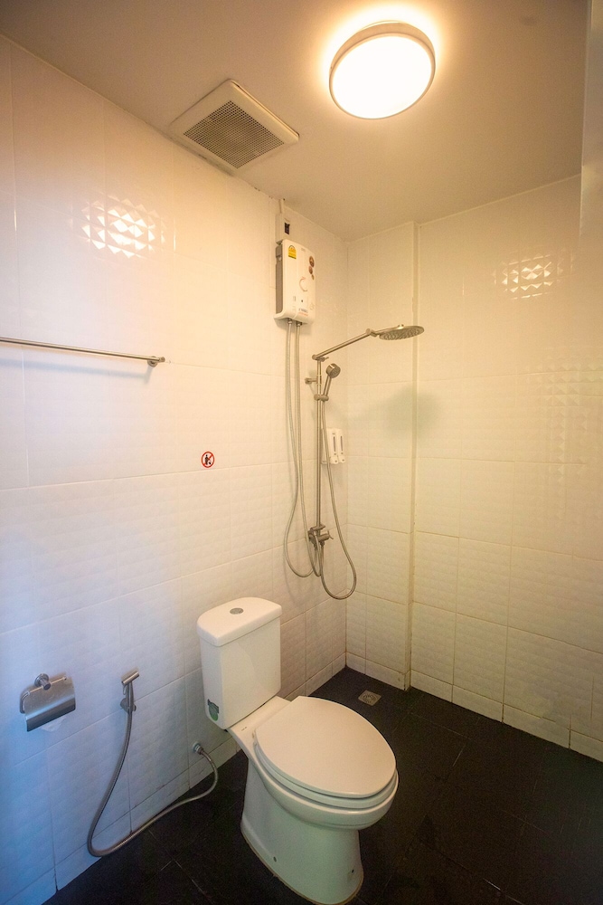 Zzz Hostel - Adults Only 54/56