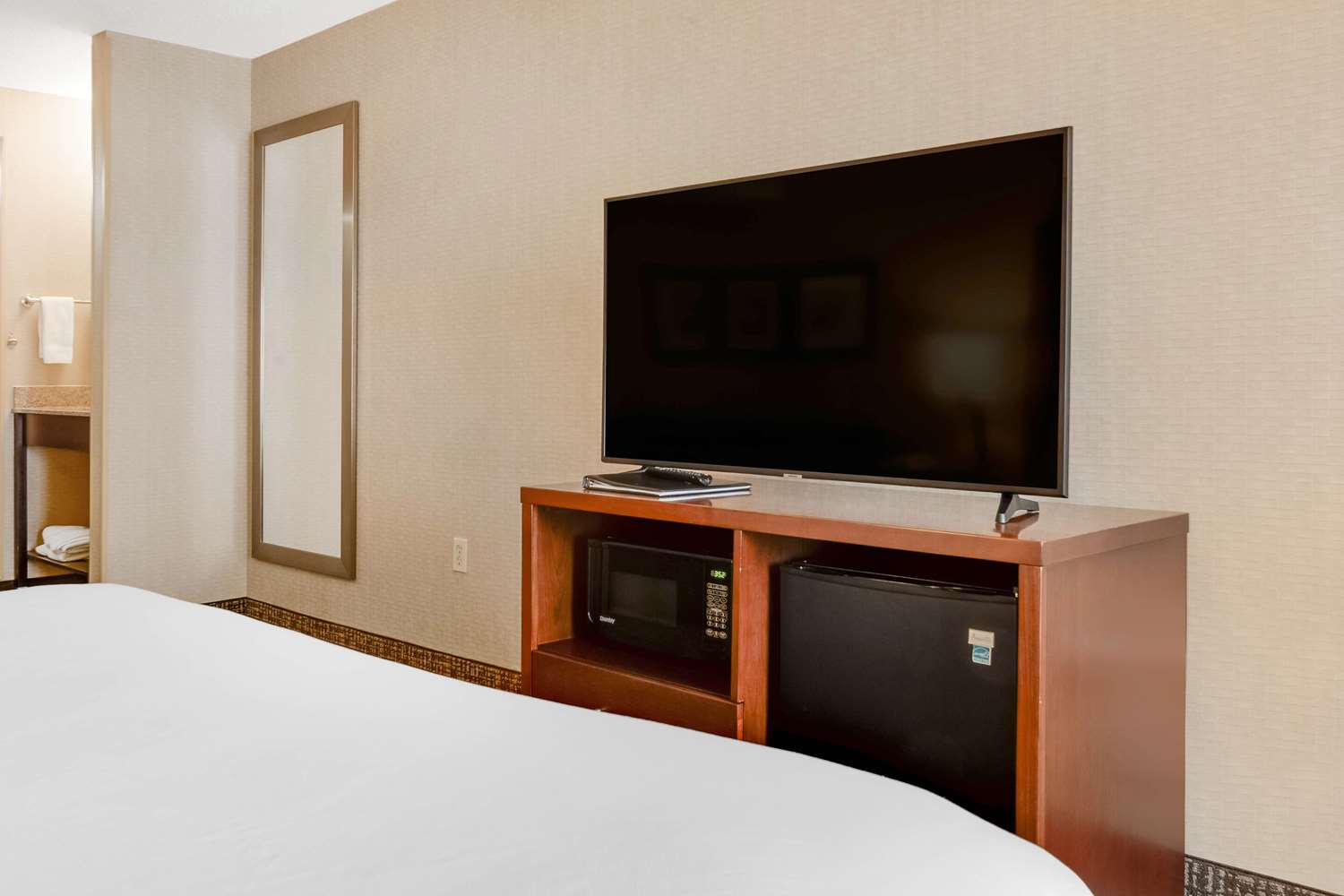 Comfort Inn Meadowlands 9/15