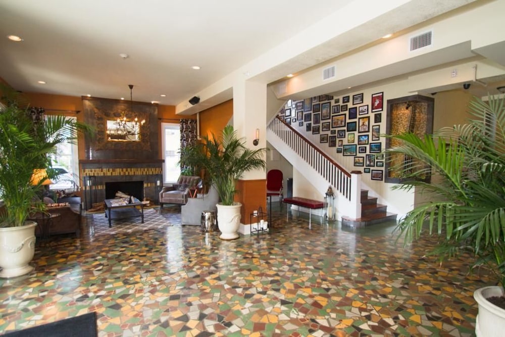 Hollander Boutique Hotel 48/69