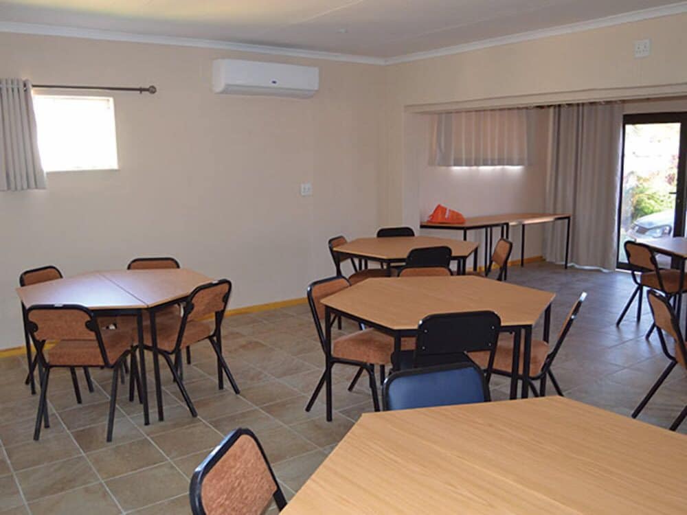 Esme's Guest House 13/18