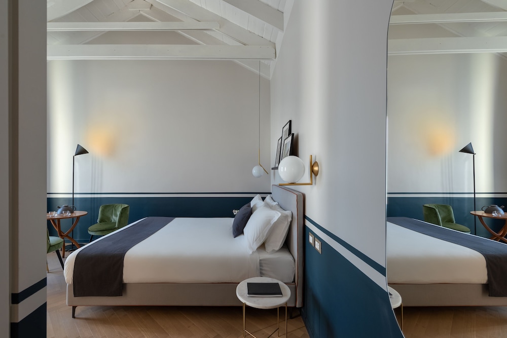 Velvet Grey Boutique Hotel 18/29