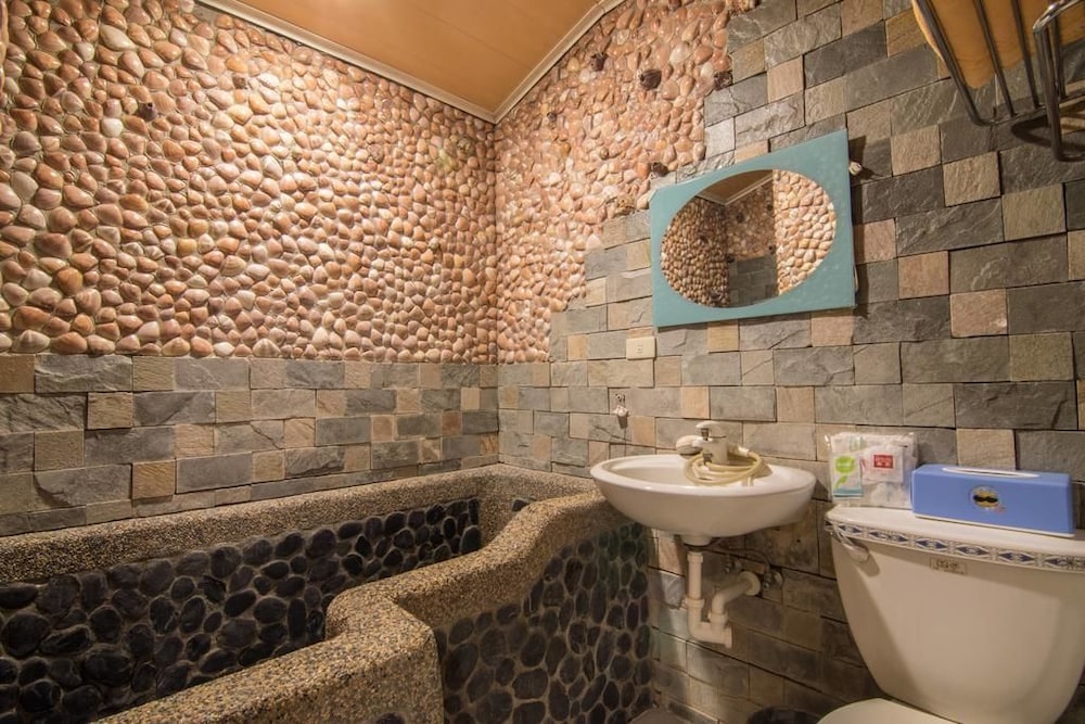 ShanKou Hotspring Hotel 46/53