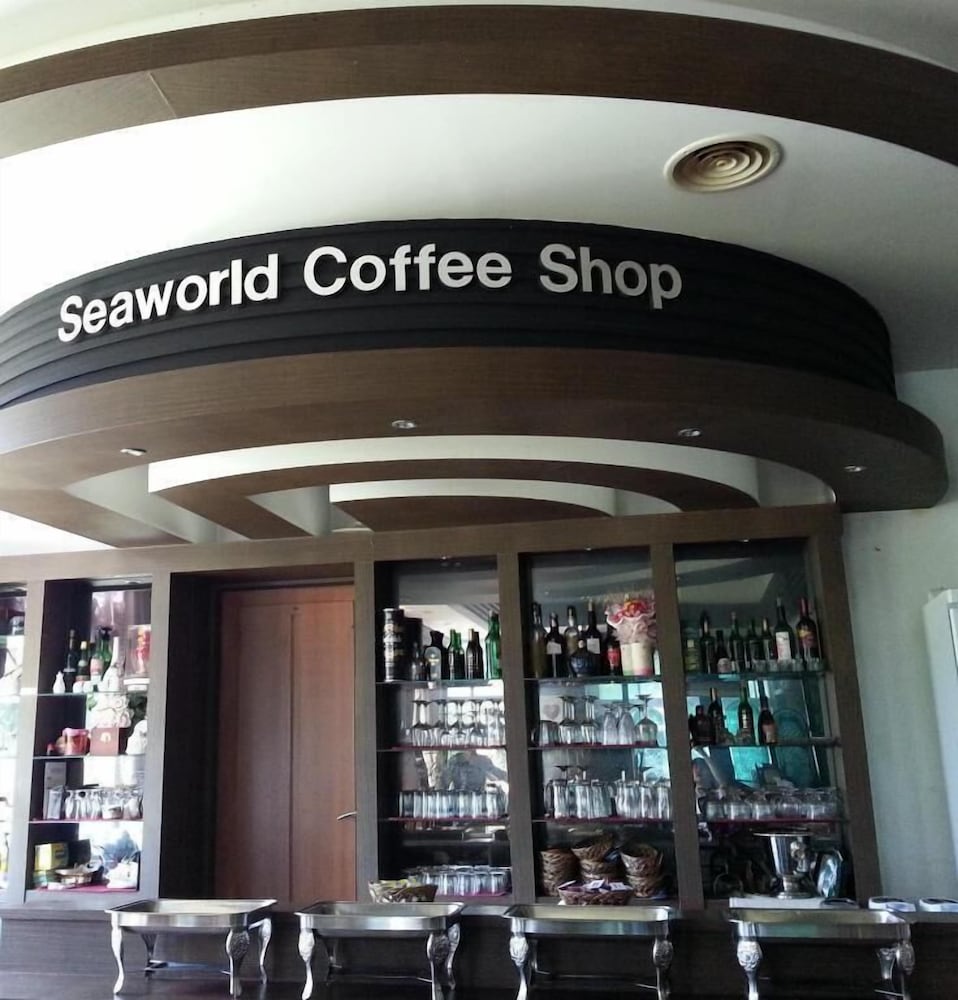 Hotel Seaworld 2/19