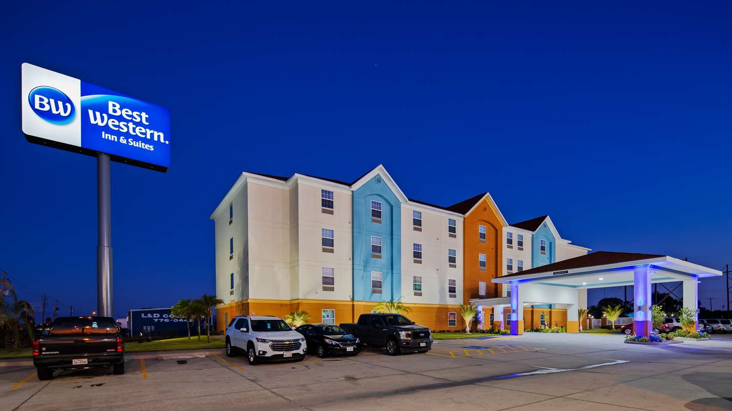 Best Western Ingleside Inn & Suites 34/37