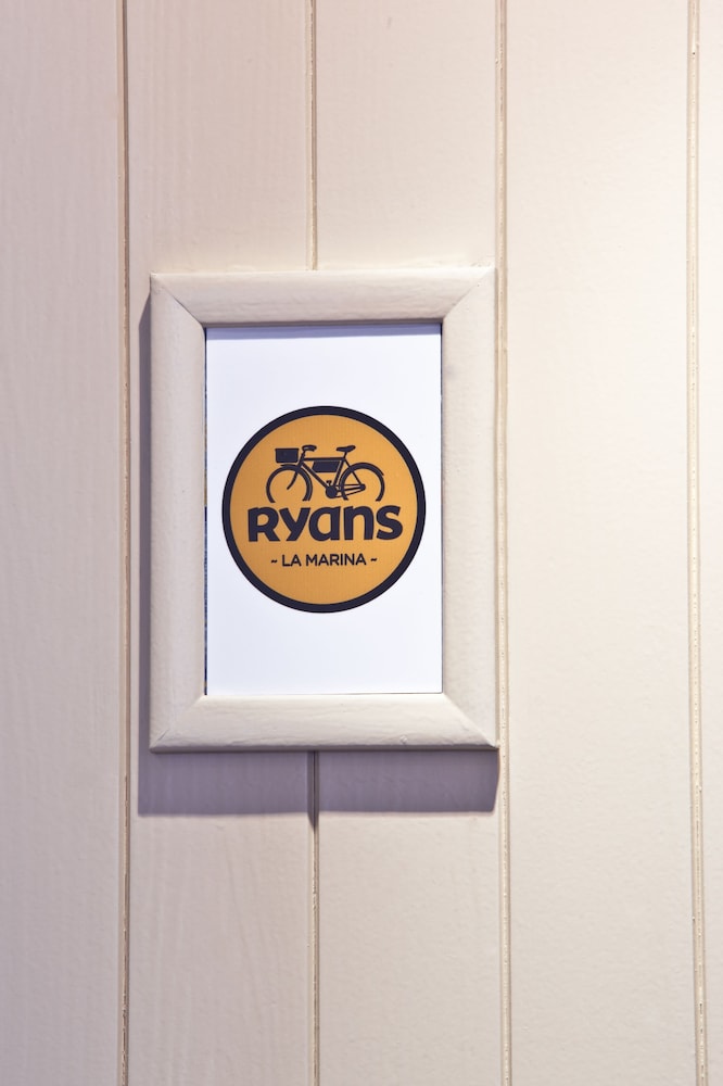 Hotel Ryans La Marina photo2