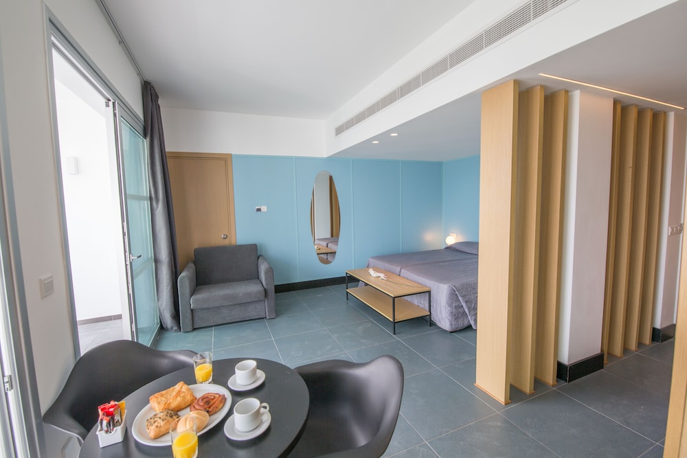 Anthea Hotel Apartments 29/60