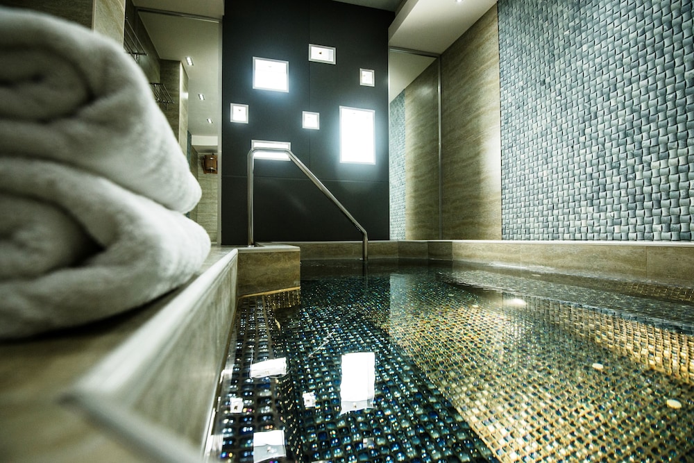 Bass Boutique Hotel 32/55