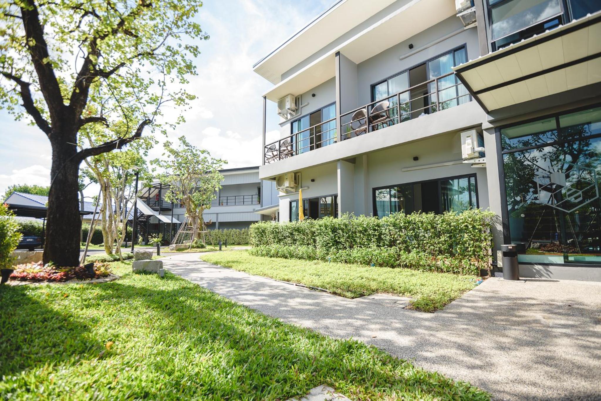 Phuengluang Riverside Hotel Chanthaburi 13/38