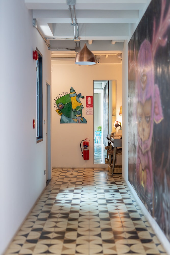 River Art Hotel 18/73
