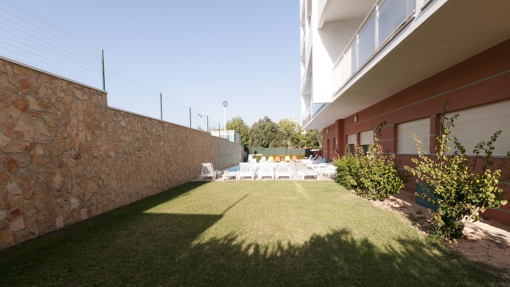 Studio 17 By Atlantic Hotels 29/35
