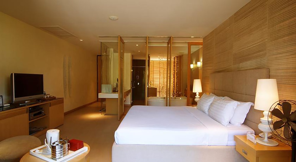 Dune Hua Hin 14/49