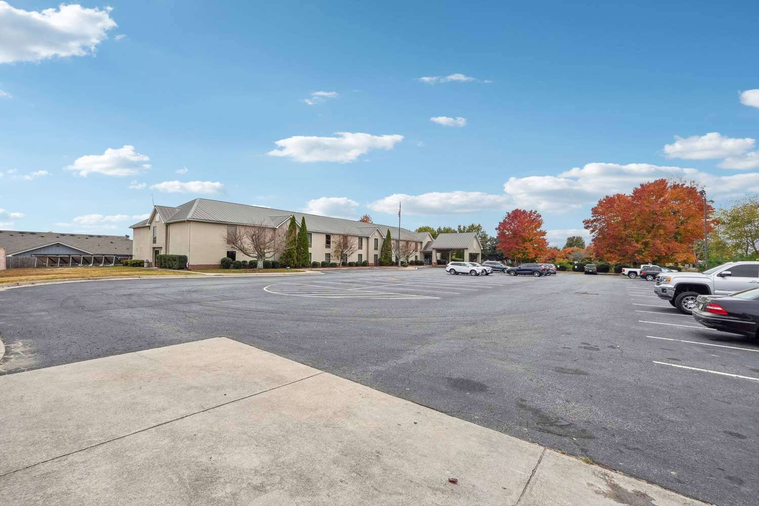 Quality Inn & Suites Dawsonville GA 38/40
